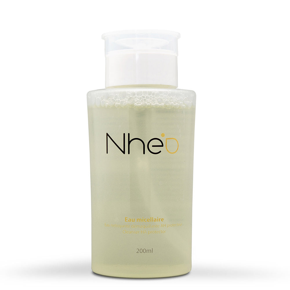Eau micellaire nettoyant / démaquillant